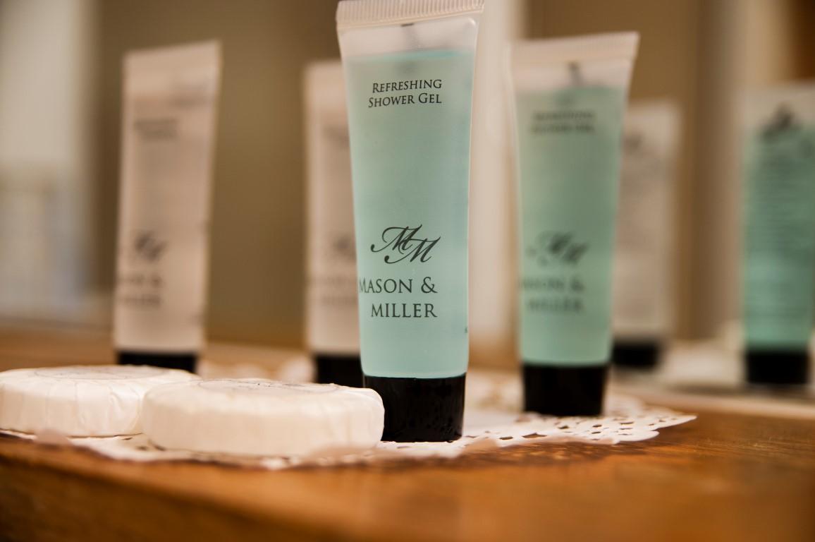 The Arches Hotel 克莱尔戈尔韦 外观 照片